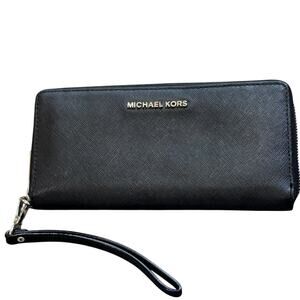 Michael Kors Jet Set Travel Saffiano Leather Continental Wallet Wristlet Black